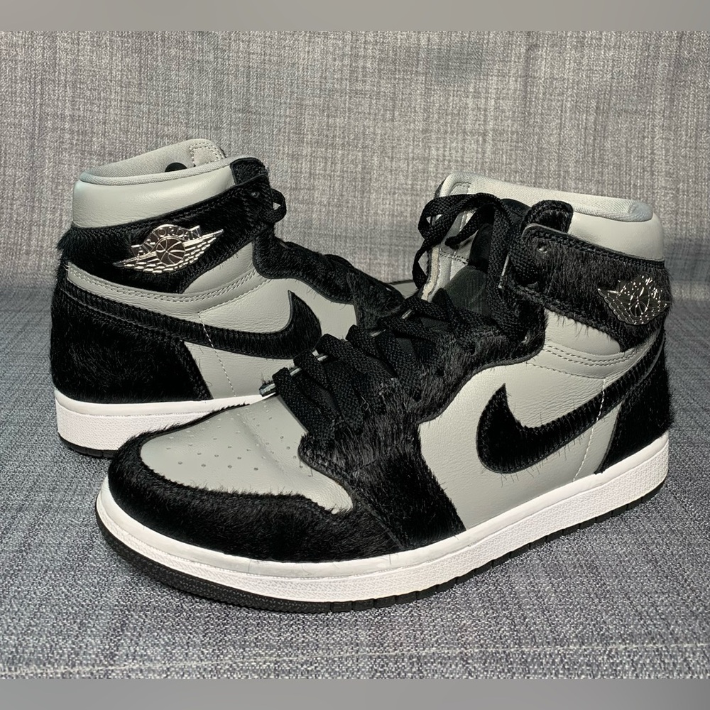 Women’s Air Jordan 1 ‘Medium Grey’ DZ2523-001 Size 9.5